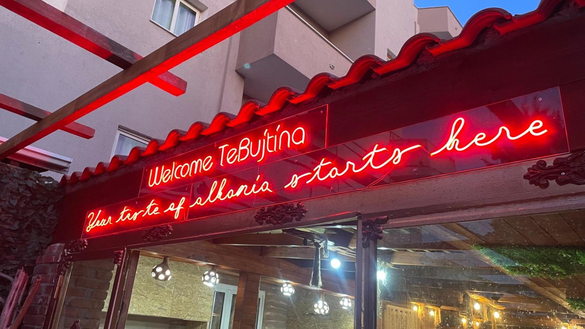 Te Bujtina Hotel- Cozy Stay With Traditional Breakfast Near Beach Golem  Ngoại thất bức ảnh