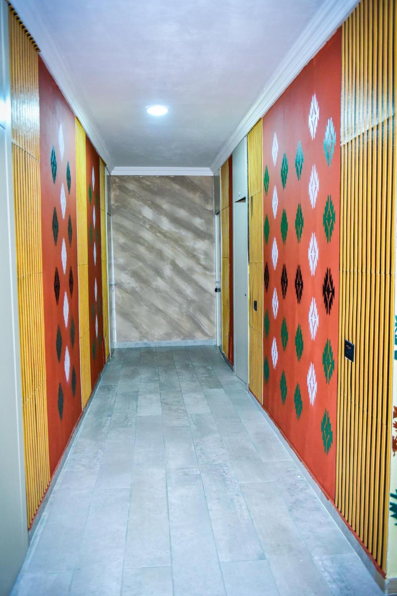 Te Bujtina Hotel- Cozy Stay With Traditional Breakfast Near Beach Golem  Ngoại thất bức ảnh