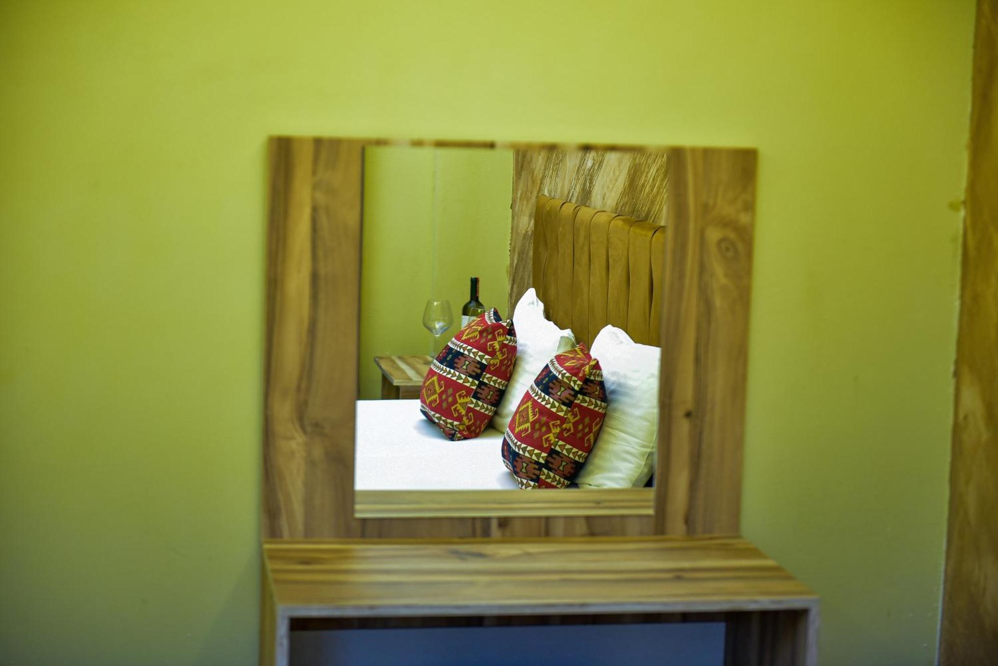 Te Bujtina Hotel- Cozy Stay With Traditional Breakfast Near Beach Golem  Ngoại thất bức ảnh