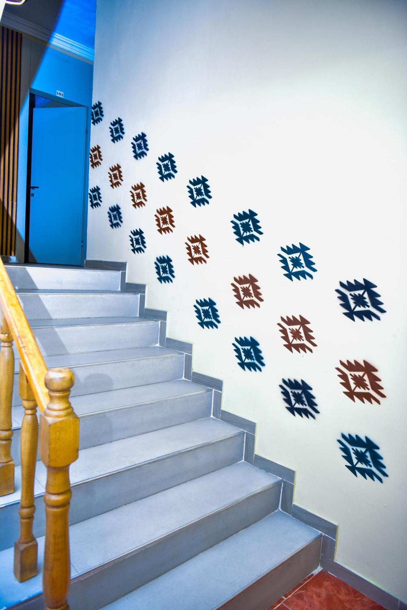 Te Bujtina Hotel- Cozy Stay With Traditional Breakfast Near Beach Golem  Ngoại thất bức ảnh